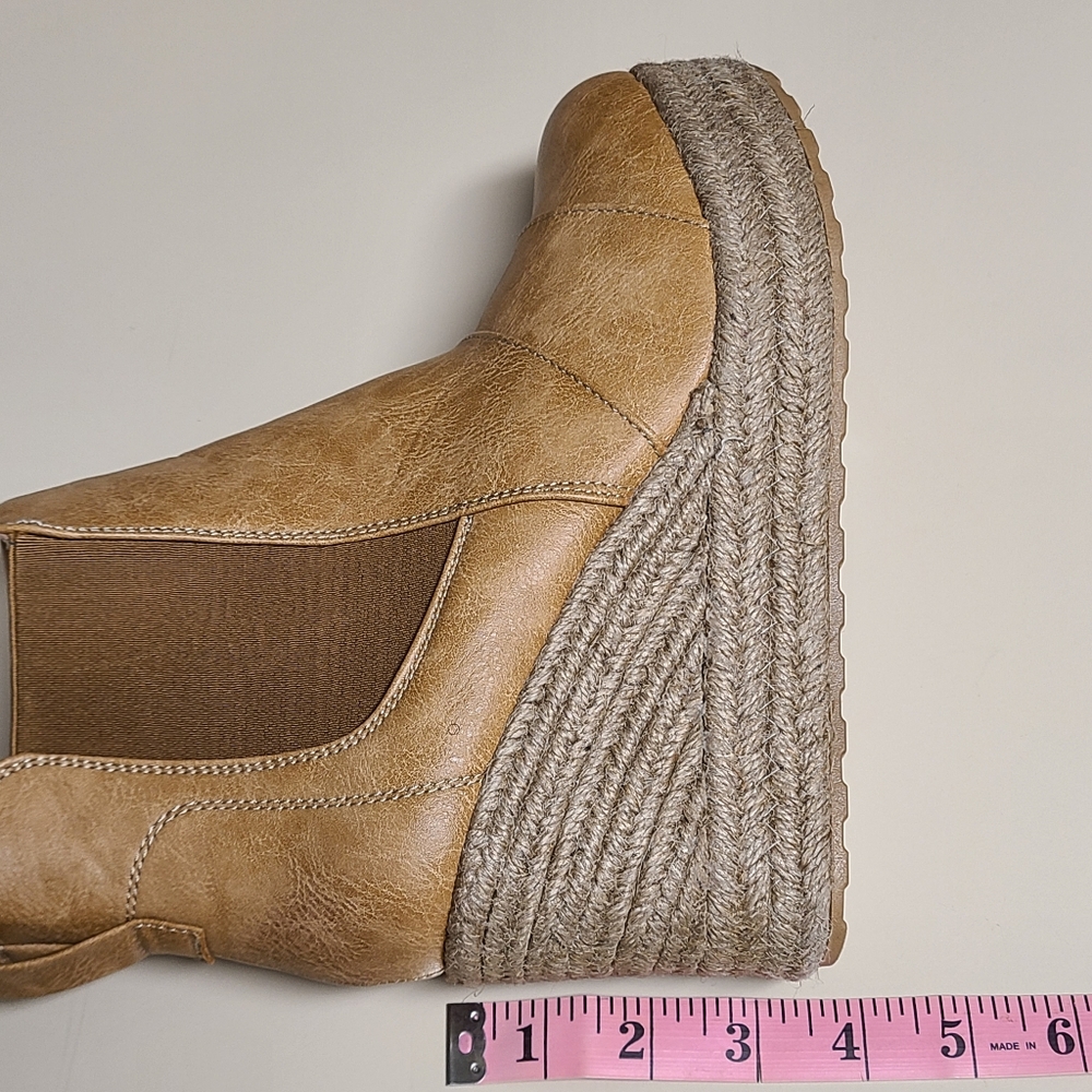 Bohemian Vegan Chelsea cap toe platform espadrille wedge ankle boots size 9 - Picture 13 of 14